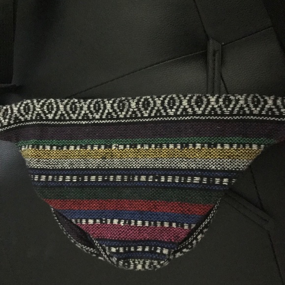 Multi-colored Patterned Fanny Pack - Picture 3 of 4